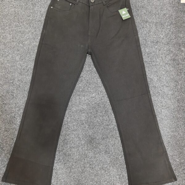 Men’s Solid Black Bootcut Denim Pant