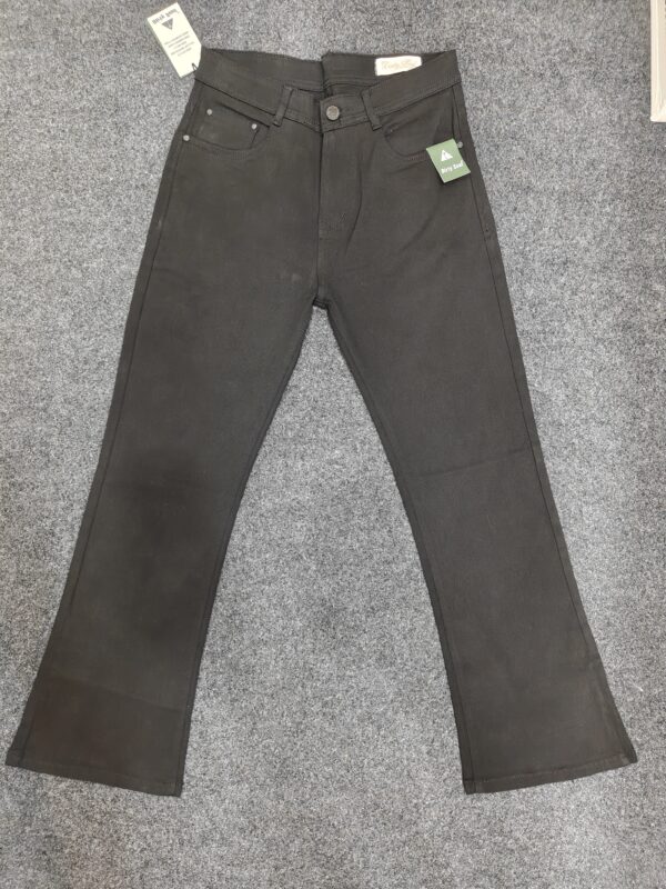 Men’s Solid Black Bootcut Denim Pant