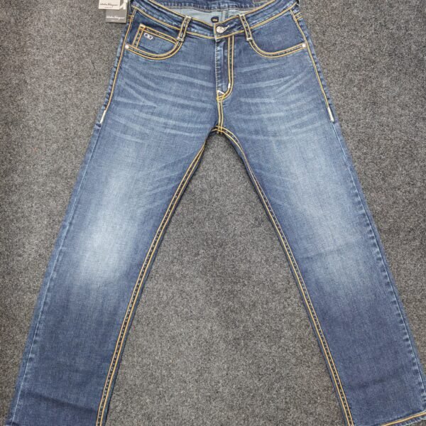 Men’s Blue Straight Fit Denim Jeans with Faded Wash