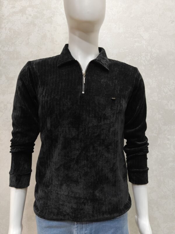 Quarter-Zip Collar Knit Sweatshirt