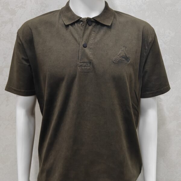 Washed-Effect Solid T-Shirt – Half Sleeve
